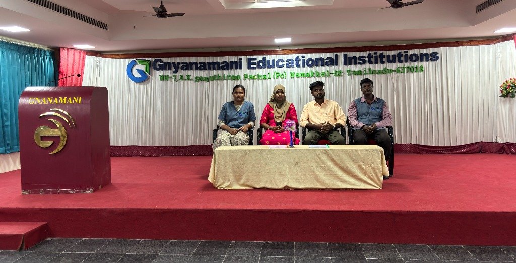 Arktek Nova technology knowledge-sharing session with students at Gnanamani Educational Institutions.
